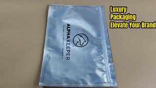 کیسه‌های زیپ‌دار پلاستیکی مات لوکس برای بسته‌بندی‌های خرده‌فروشی مارک‌دار و محصولات ممتاز