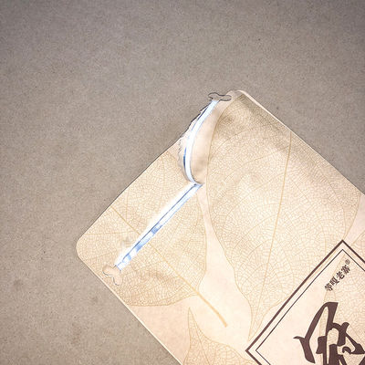 کیسه بسته بندی پلاستیکی ماتی سفارشی برای میان وعده های غذایی میوه های خشک شده چای قهوه پایین صاف بلند کیف با زیپ