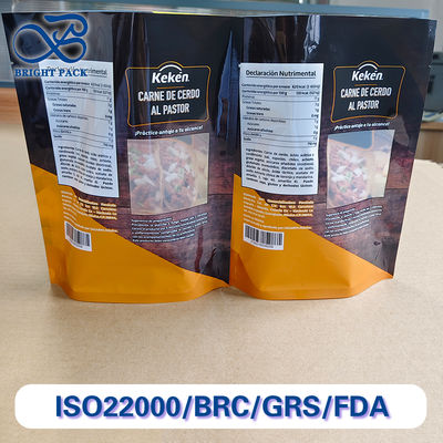 کیسه‌های ایستاده چاپ دیجیتال قابل تنظیم برای بسته‌بندی مواد غذایی با پنجره شفاف.