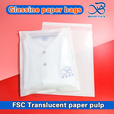 کیسه های کاغذی شیشه ای 100٪ قابل تجزیه با چاپ سفارشی و شفافیت بالا برای بسته بندی پوشاک پایدار